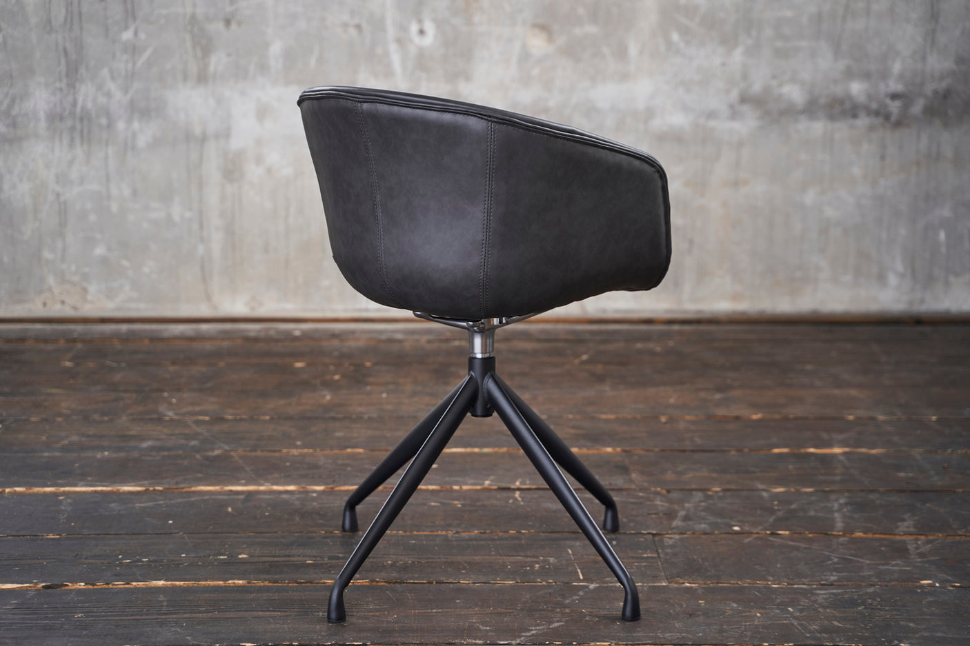 8f35b697-488c-46b2-9305-f78e84070aeb