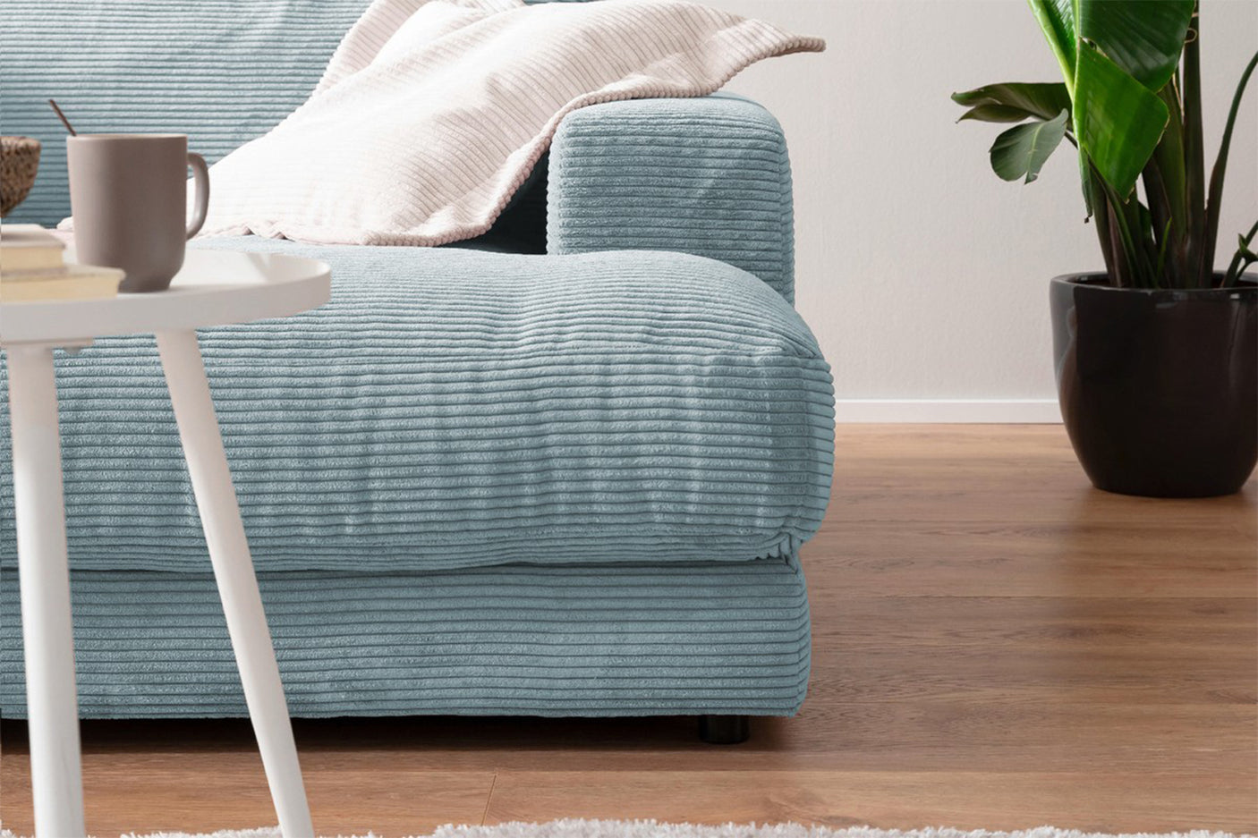 b9912ae7-1f5b-422a-aa71-6b87ebc3d446